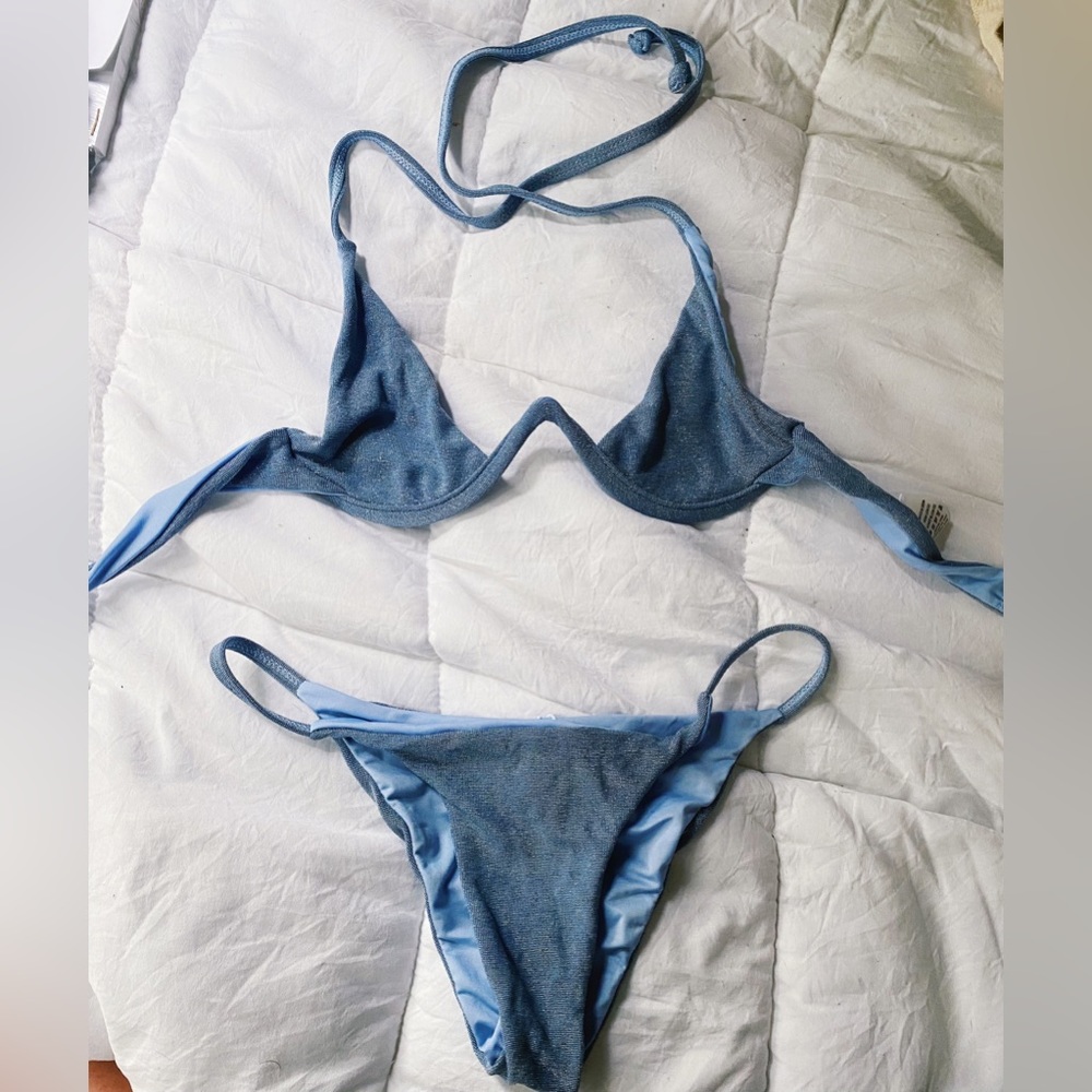 Pretty, Minimal, Sparkly Blue Bikini w Matching Coverup 🩵